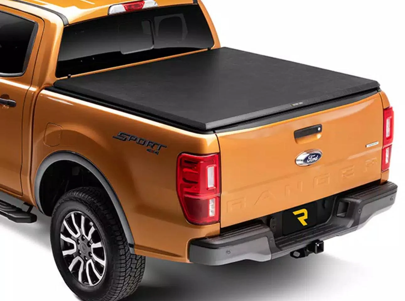 TruXport Roll Up Tonneau Cover product image